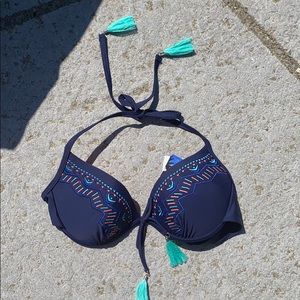 BIKINI TOP SIZE SMALL